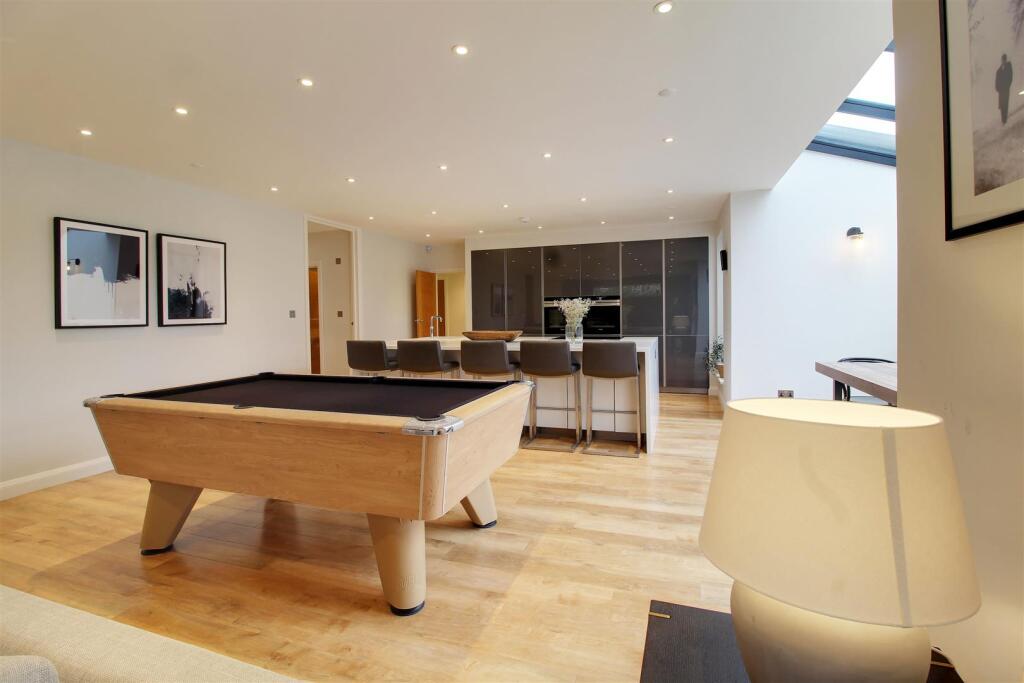 Additional property image - Mymms Drive, Brookmans Park