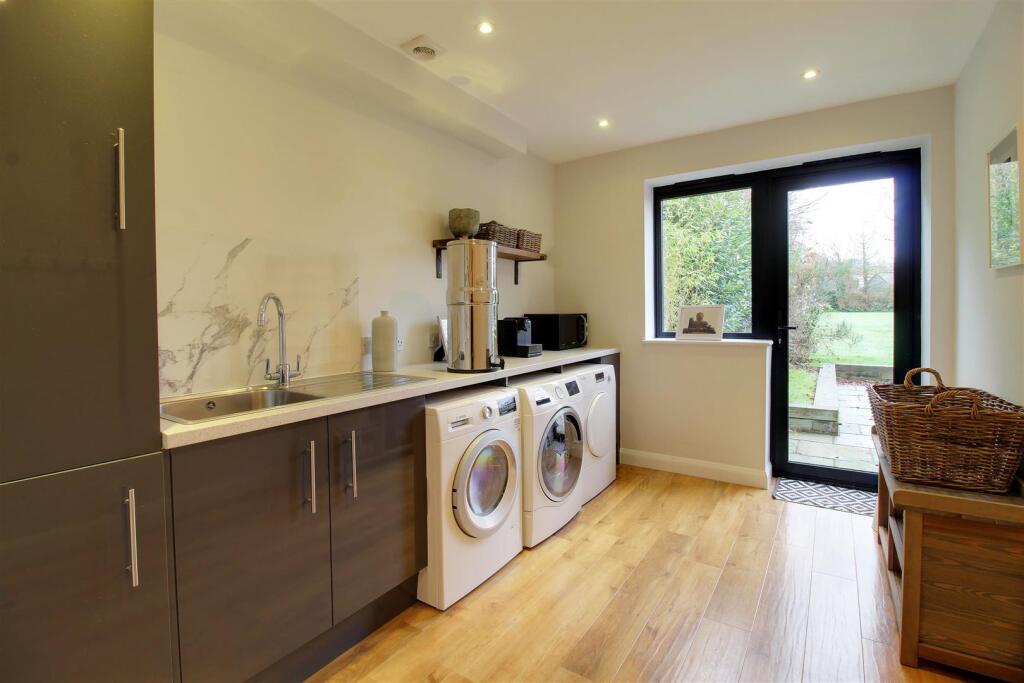 Additional property image - Mymms Drive, Brookmans Park