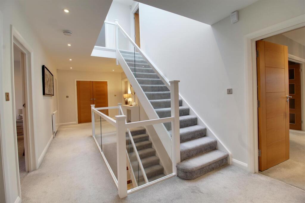 Additional property image - Mymms Drive, Brookmans Park