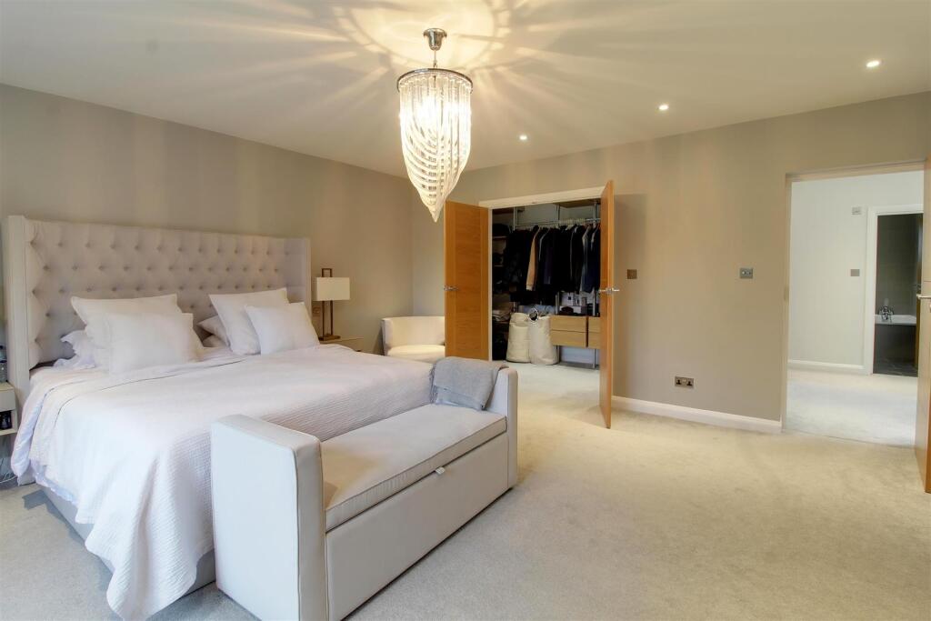 Additional property image - Mymms Drive, Brookmans Park