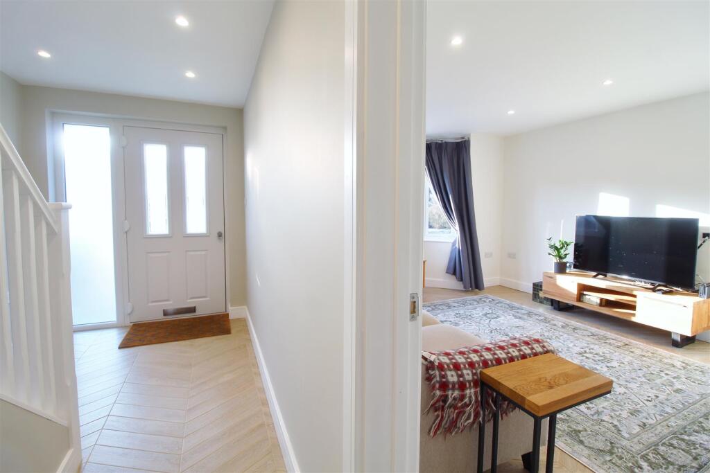 Additional property image - Peplins Way, Brookmans Park