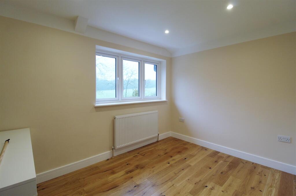 Additional property image - Peplins Way, Brookmans Park