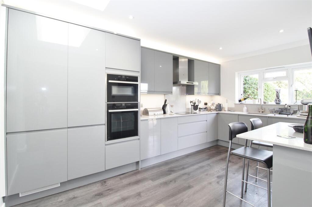 Additional property image - Bradmore Way, Brookmans Park