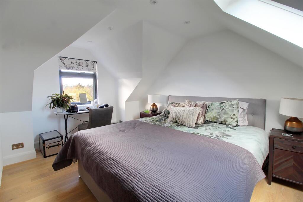 Additional property image - Bradmore Way, Brookmans Park