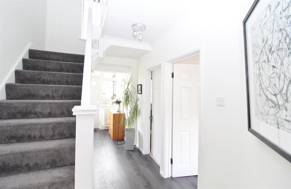 Additional property image - Bradmore Way, Brookmans Park