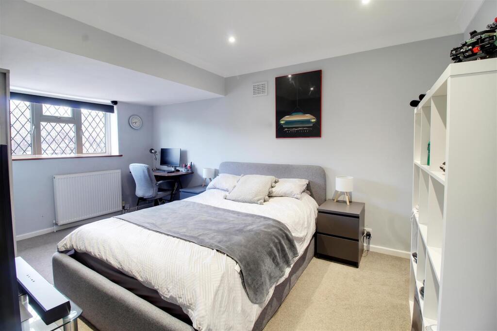 Additional property image - Bradmore Way, Brookmans Park