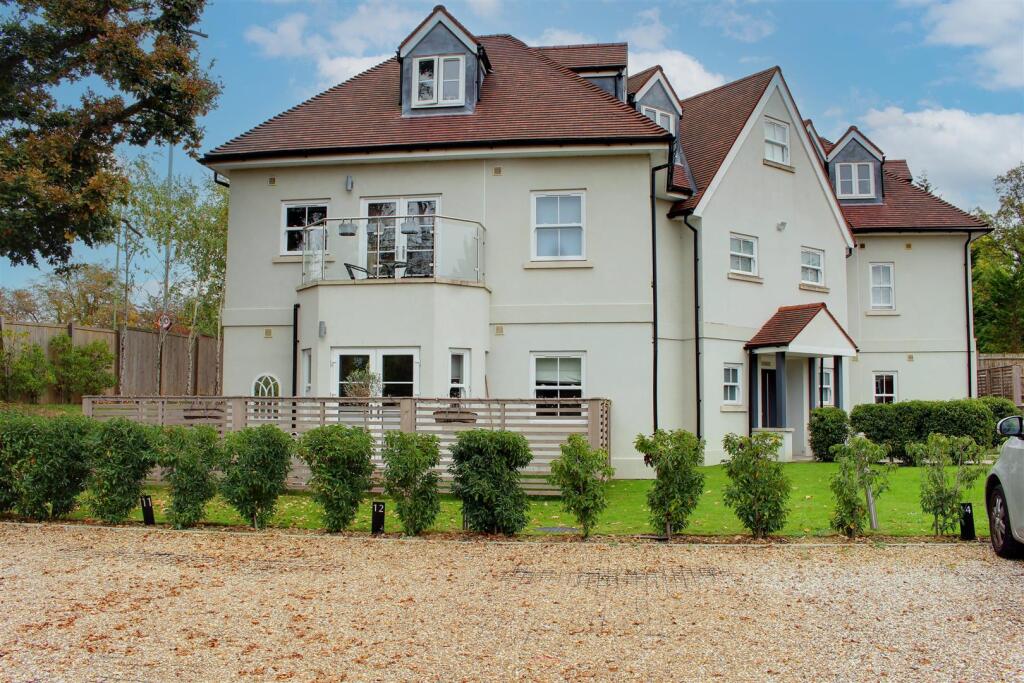 Main image of property: Bell Lane, Brookmans Park