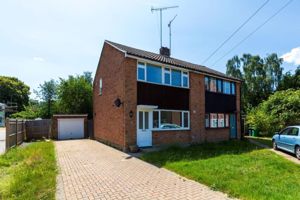 Main image of property: Crawshay Close, Sevenoaks TN13 3EJ