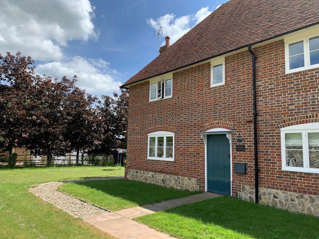 Main image of property: Kemsing Road, Heaverham, TN15 6NN