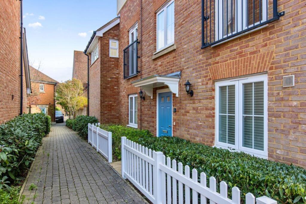 Main image of property: Kings Hill, West Malling ME19 4FE