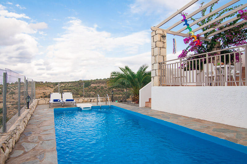 2 bedroom detached bungalow for sale in Agia Triada