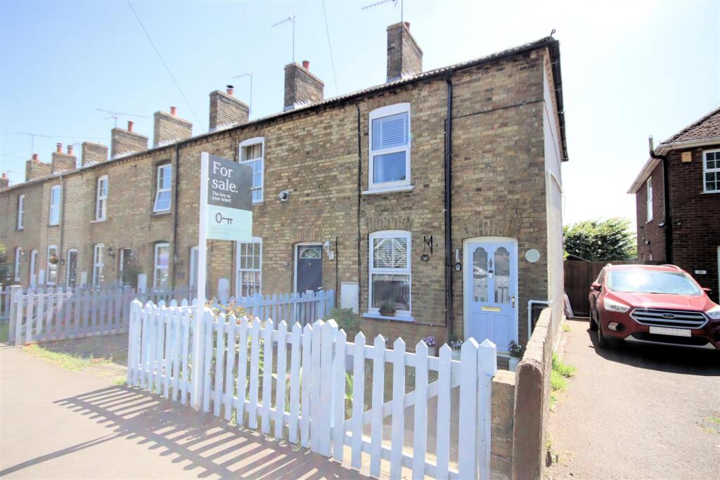 Main image of property: Leighton Road, Toddington, Dunstable