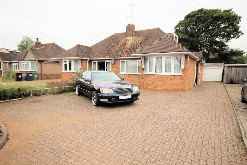 Main image of property: Chapel Close, Toddington, Dunstable