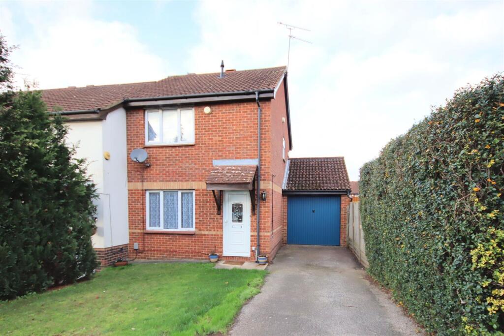 Main image of property: Gilderdale, Luton