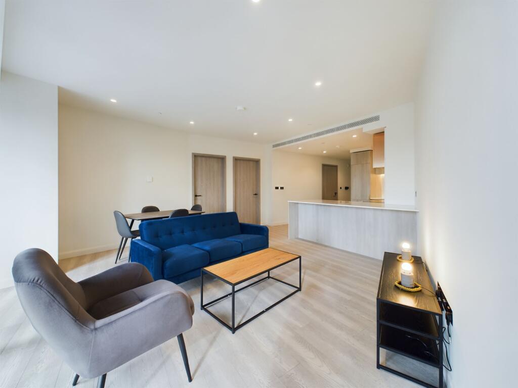 Main image of property: Aspen,Canary Wharf,E22