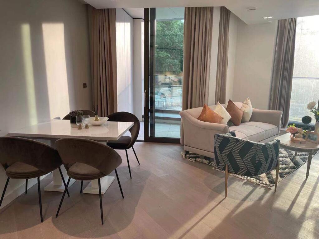 Main image of property: Westmark Tower, Edgware Road, W2