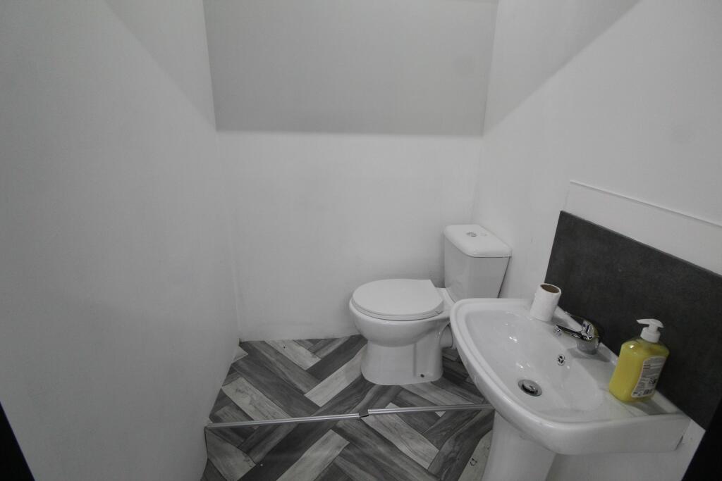 Additional property image - Unit 4, 6-8 Hammerton St