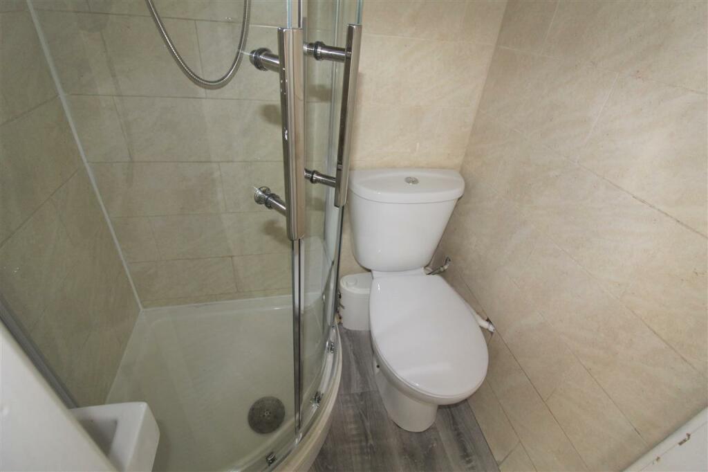Additional property image - 18 Hargreaves St