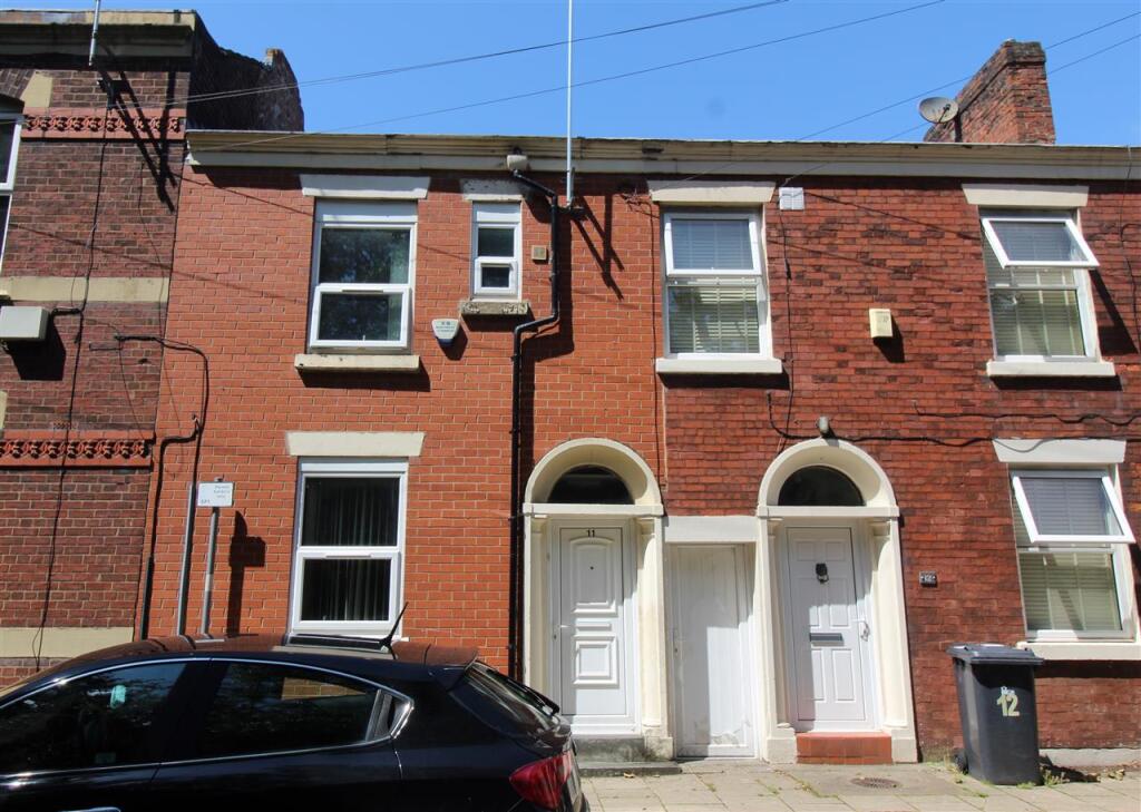 Main image of property: 11 St Pauls Square