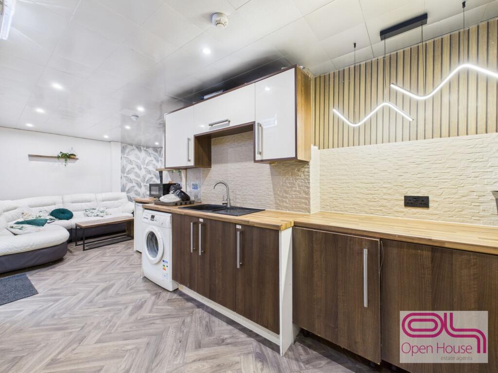 Main image of property: Fishergate, Preston