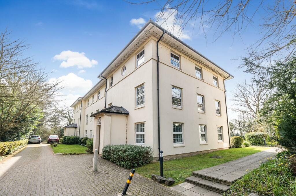 3 bedroom apartment for sale in Gravel Hill Road, Yate, Bristol, BS37