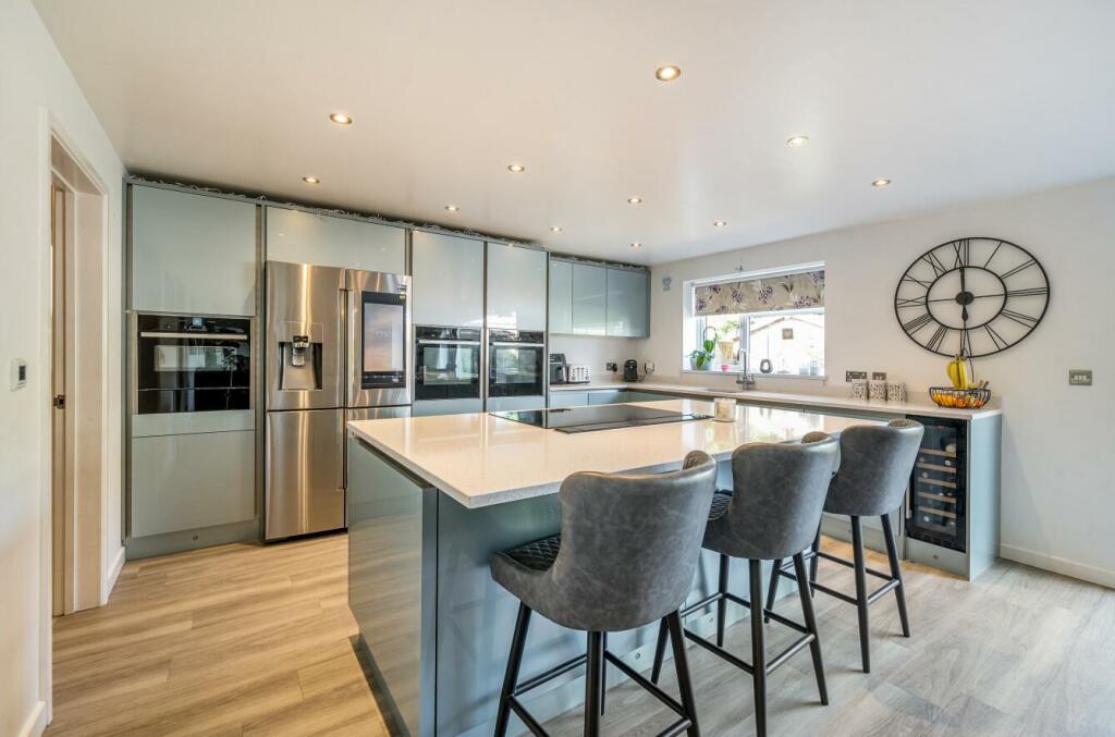 Additional property image - Broadway, Yate
