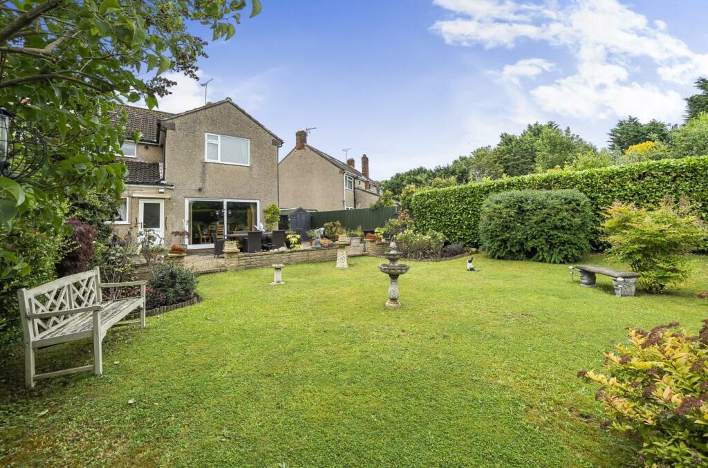 Additional property image - Melrose Avenue, The Ridge, Yate