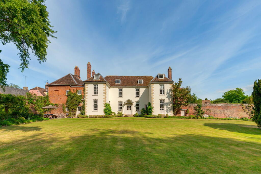 Main image of property: Linton, Cambridge, CB21 4HS