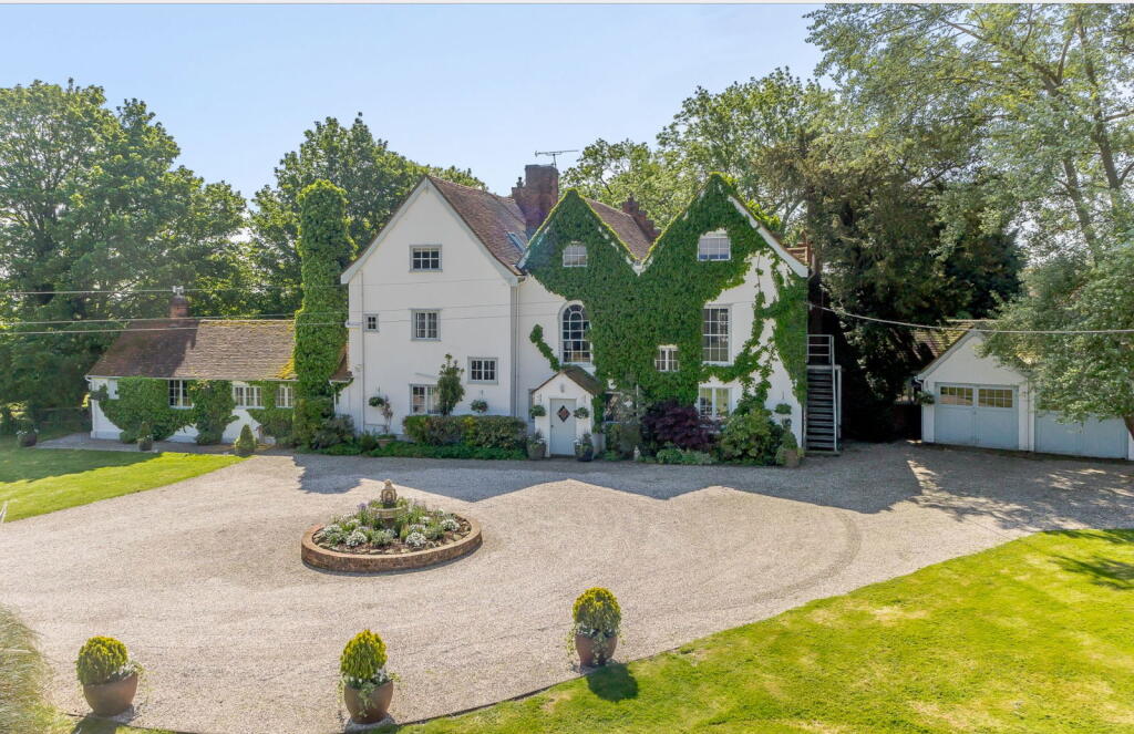 Main image of property: Radley Green, Ingatestone, CM4 0LR
