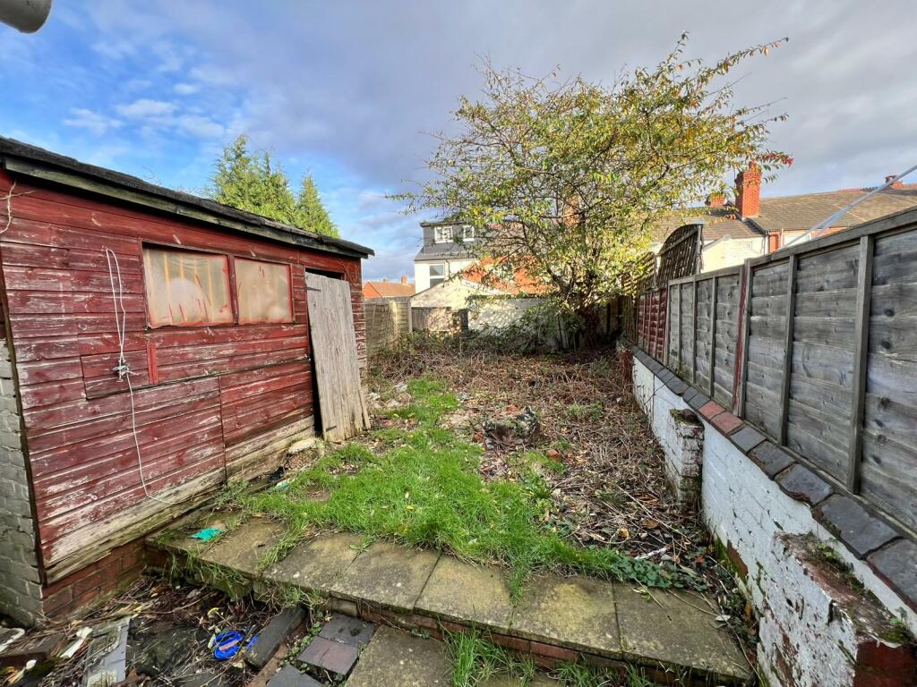 Additional property image - Ashes Road, Oldbury, B69