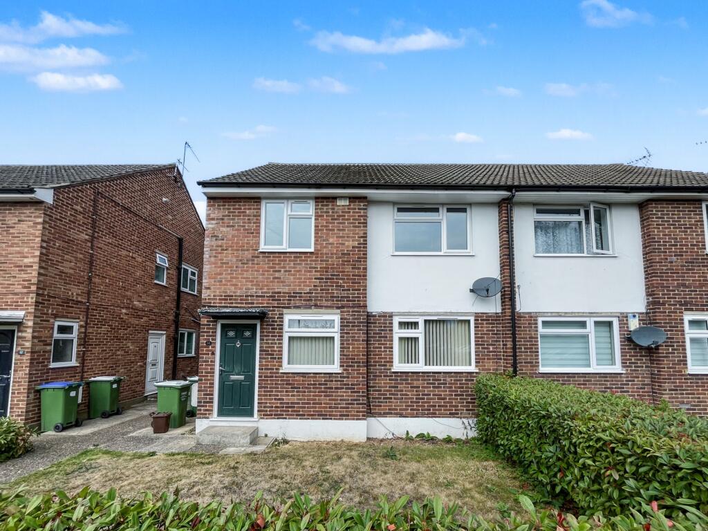Main image of property: 13, Amberley Court,, Sidcup,, DA14 6JT
