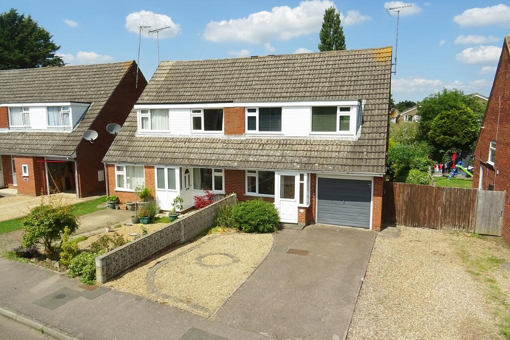 Main image of property: Willow Crescent, Market Harborough, Leicestershire, LE16