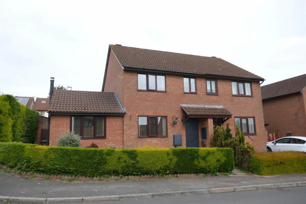 Main image of property: Puzzle Close, Bream, Lydney, GL15 6HE