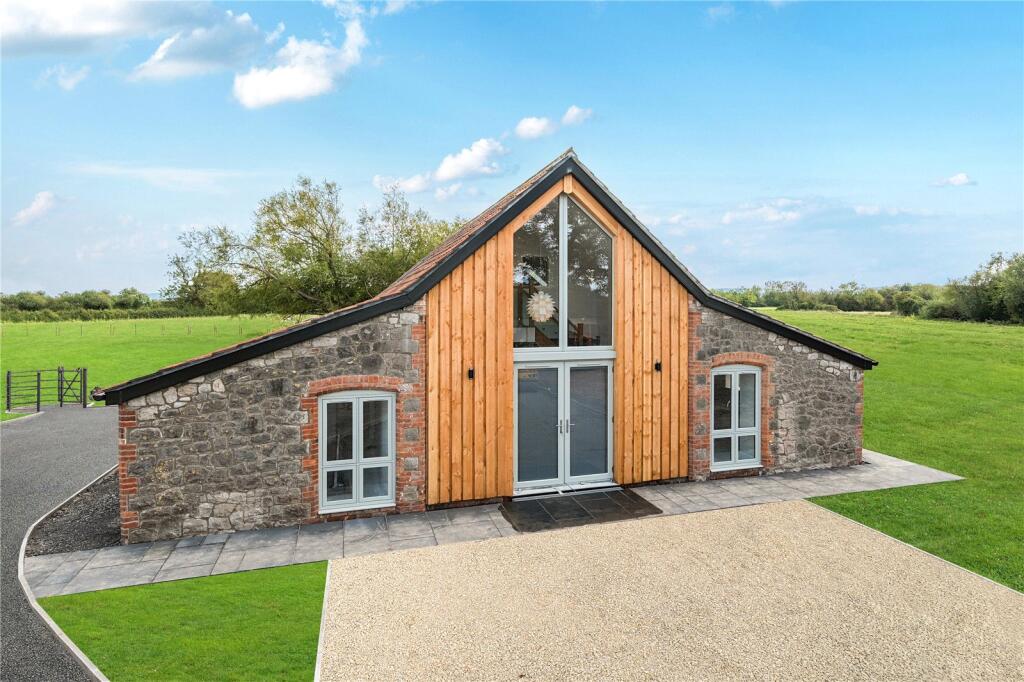 Main image of property: The Cart House, Villa Farm, Hewish, Weston-super-Mare, Somerset, BS24