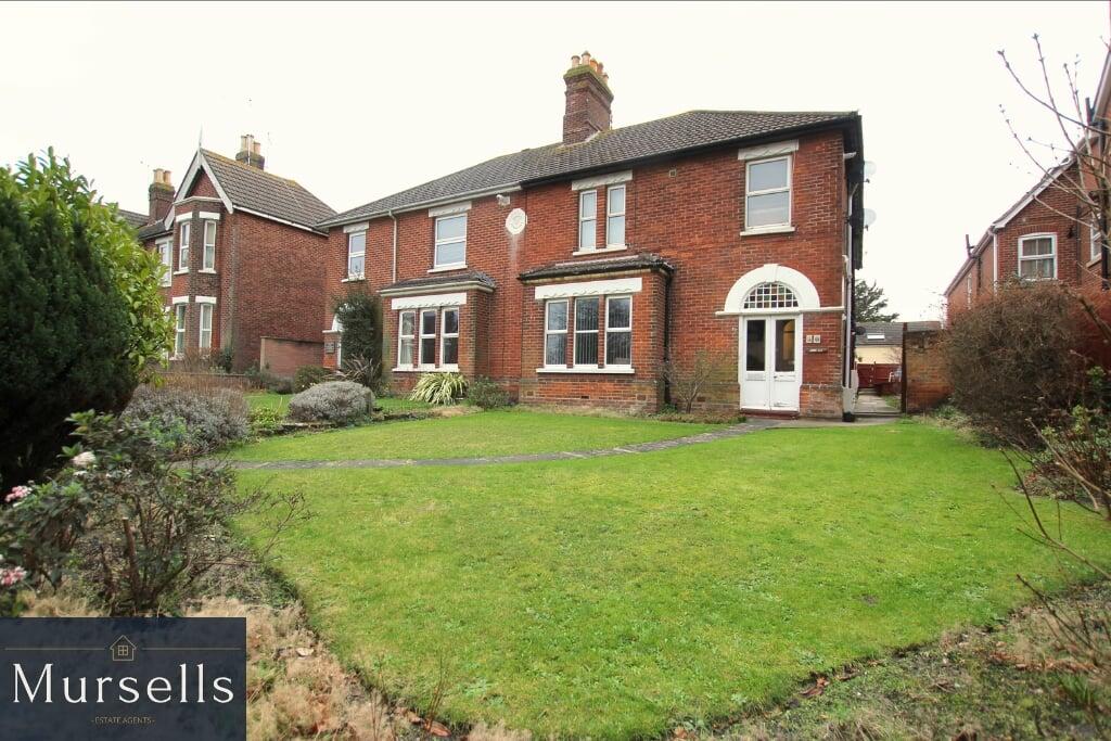 2 bedroom flat for sale in Wimborne Road, Poole, BH15