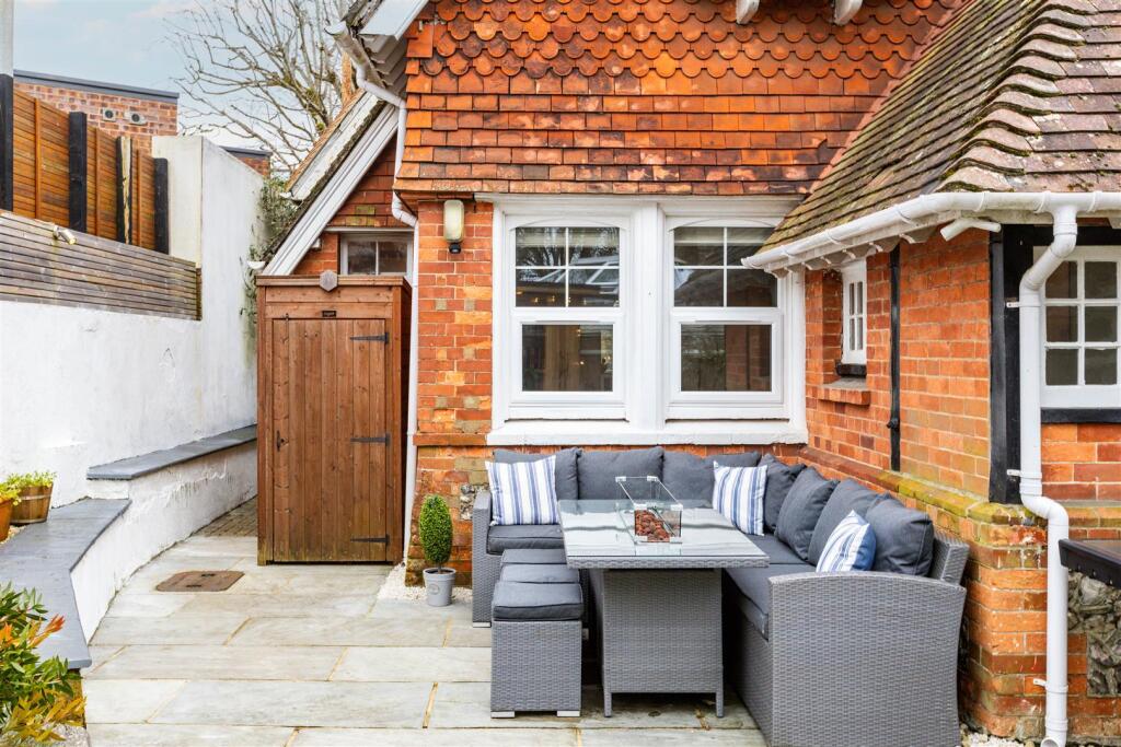 Additional property image - Woodlands, Hove
