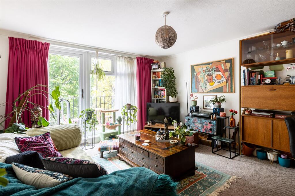 Main image of property: Sillwood Place, Brighton