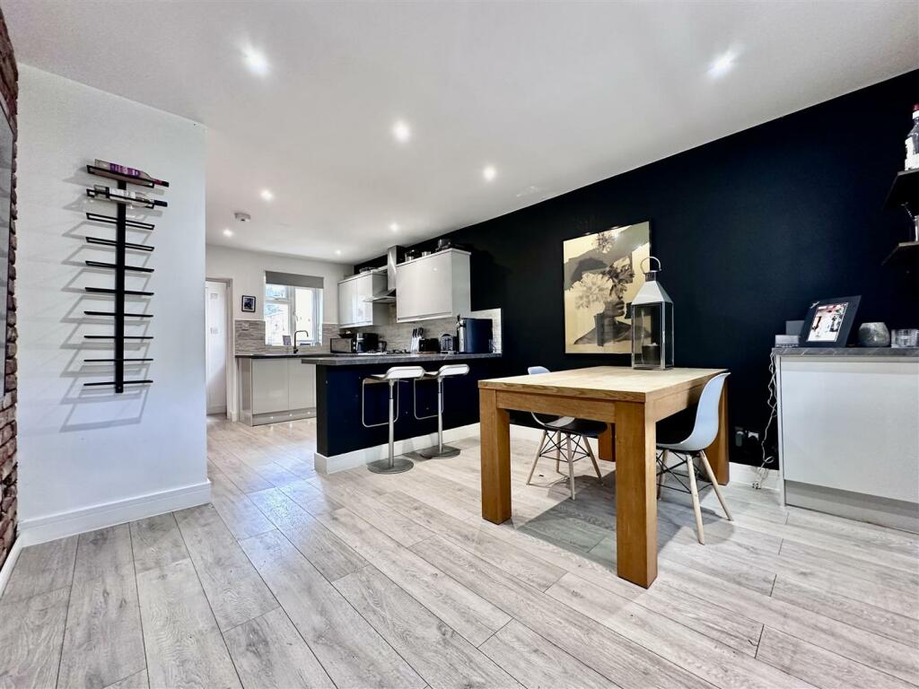 Additional property image - Rugby Road, Leamington Spa