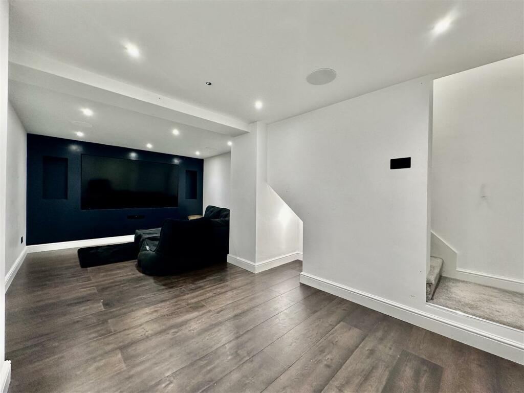Additional property image - Rugby Road, Leamington Spa