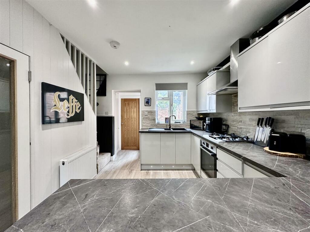 Additional property image - Rugby Road, Leamington Spa