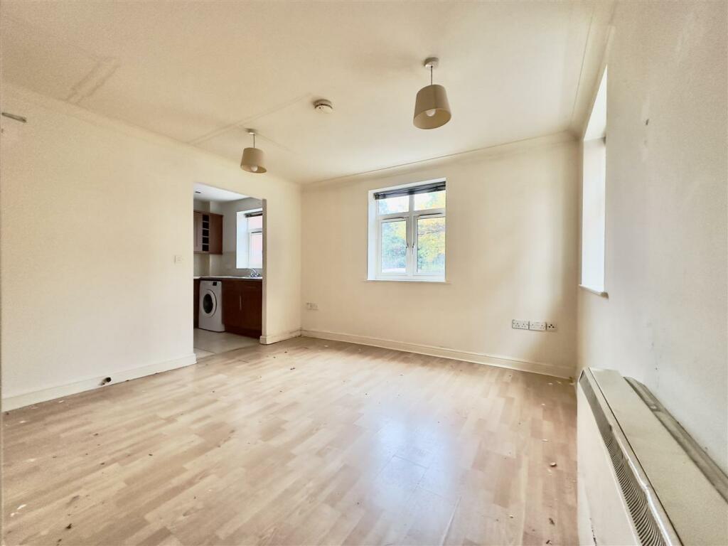Additional property image - Coventry Road, Warwick