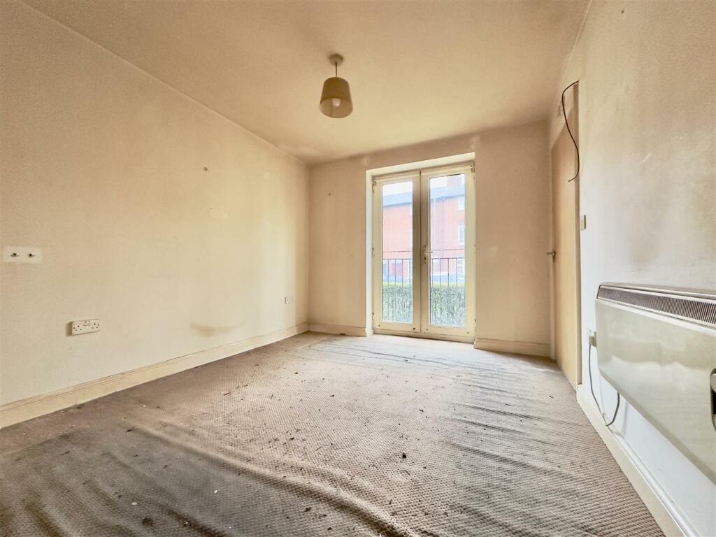 Additional property image - Coventry Road, Warwick