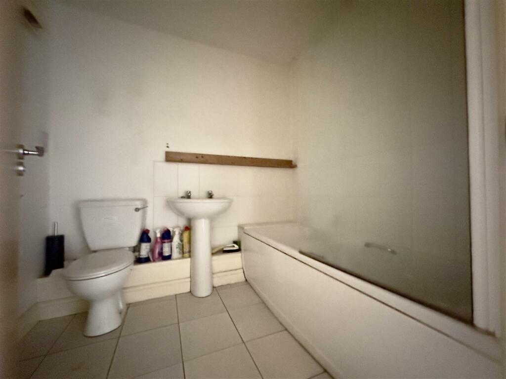 Additional property image - Coventry Road, Warwick