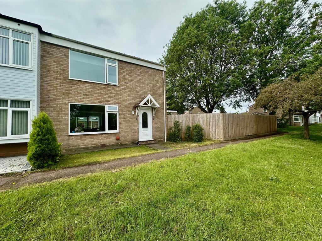 Main image of property: Watersfield Gardens, Leamington Spa