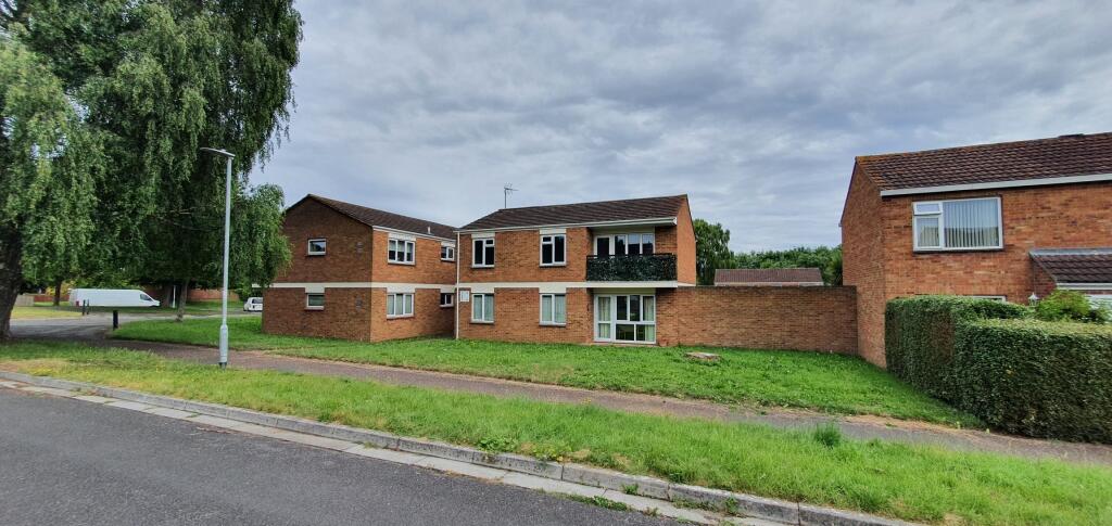 Main image of property: Alder Close, Taunton, 