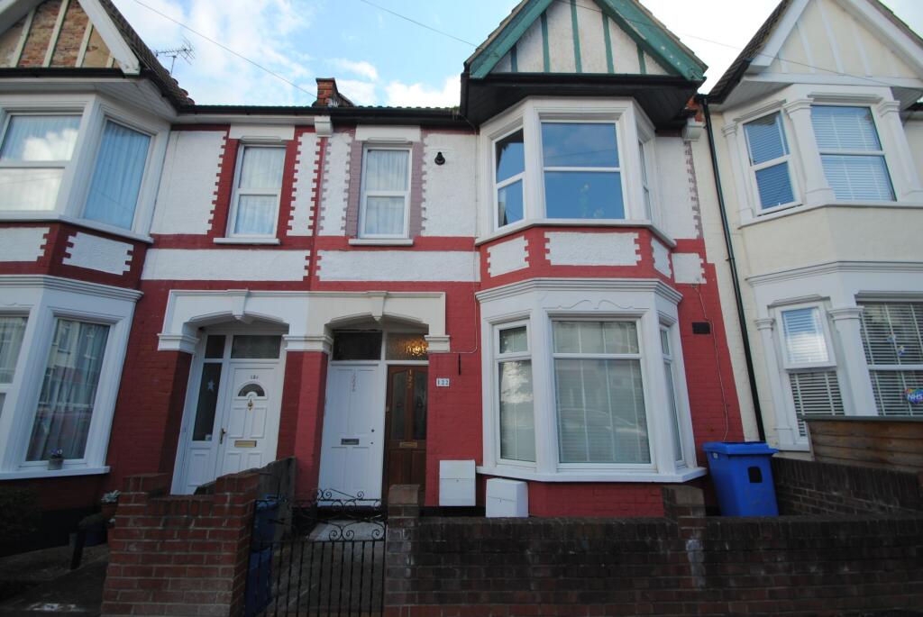 Main image of property: Brightwell Avenue, Westcliff-on-Sea