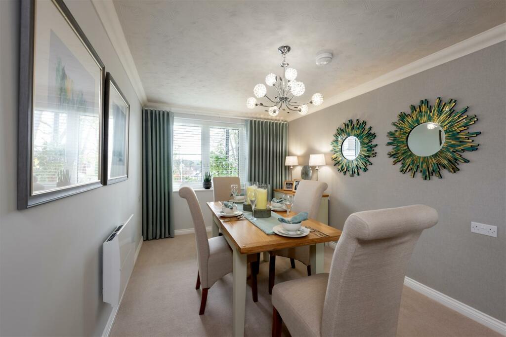 Additional property image - Edinburgh Lodge, Station Road, Orpington