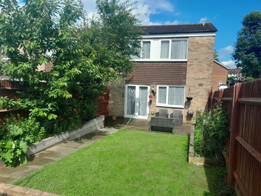 Additional property image - Lamberhurst Close, Orpington