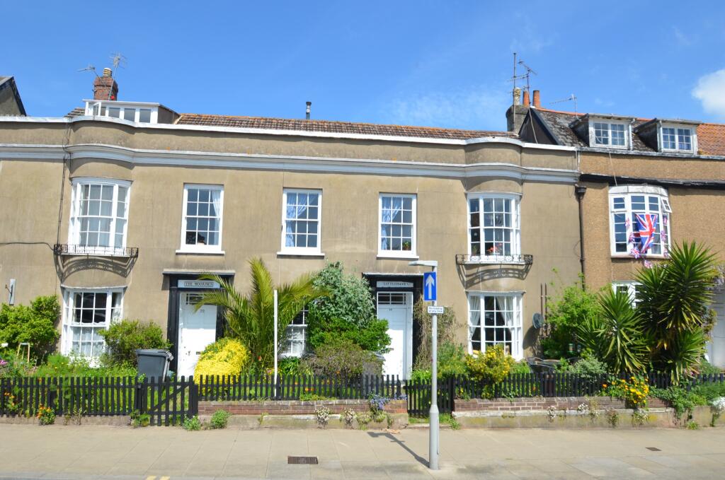 Main image of property: The Strand, Dawlish