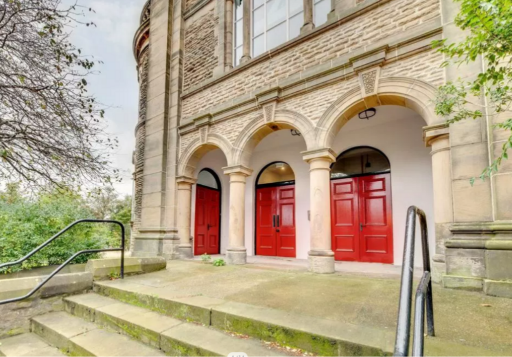 Main image of property: 2 The Sanctuary, Gladstone Terrace, Gateshead, Tyne And Wear, NE8